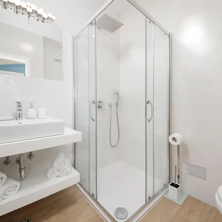 Bed & Breakfast Serviced Family By The Sea, Mezaninе Lеvеl